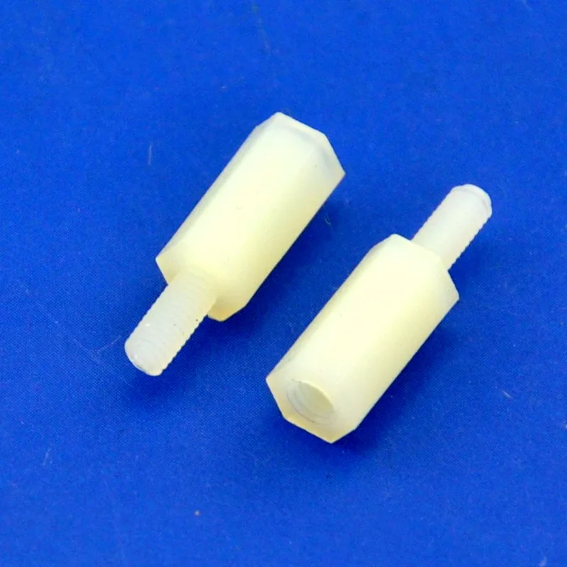 

(1000 ./) 10 /0,39 , M2.5