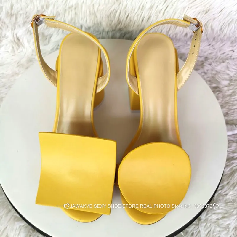 yellow leather Подиумные сандалии на не сужающемся книзу массивном квадратном каблуке; цвет желтый, белый; босоножки с ремешком на пятке; летняя обувь для вечеринок; Mujer - Цвет: yellow leather