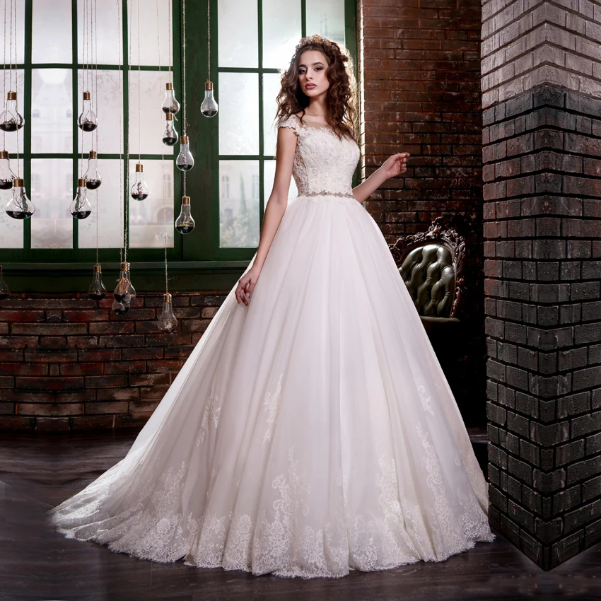 See Through Вернуться Кружева Boho Свадебные Платья Бальное платье 2017 урожай Белый