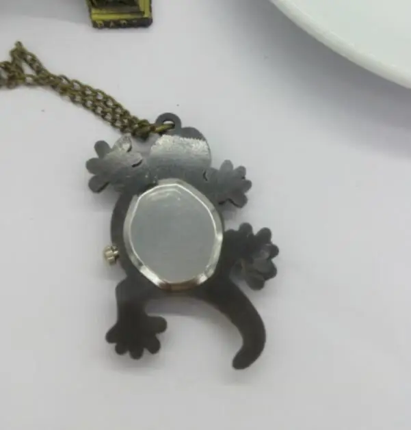 

cartoon bronze design children necklace Pendant clock antique pocket watches gift 10pcs/lot