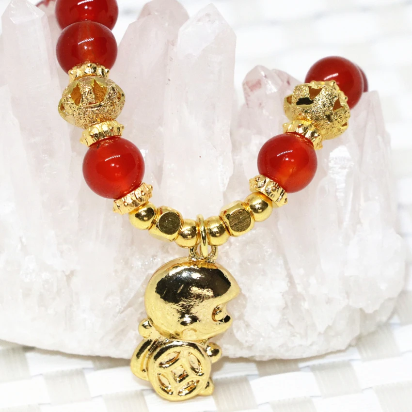 Женский кулон в виде обезьяны золотистого цвета браслет с сердоликом из