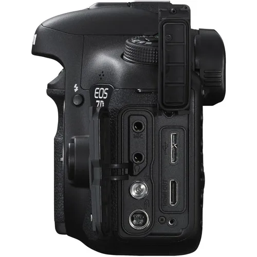 DSLR камера Canon EOS 7D Mark II(только корпус