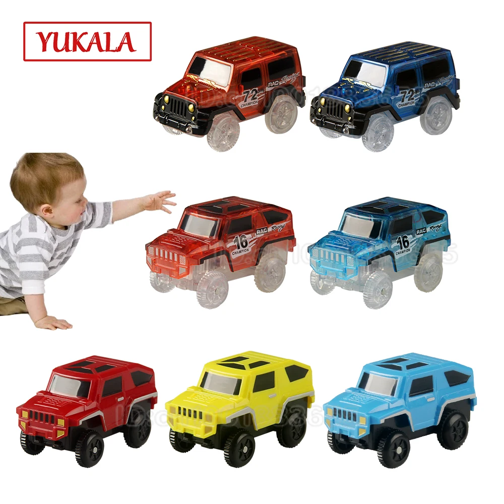 

YUKALA Трековый автомобиль, Электронная светодиодная машинка, игрушки, мигающие огни, набор железнодорожных автомобилей, развивающая модель д...