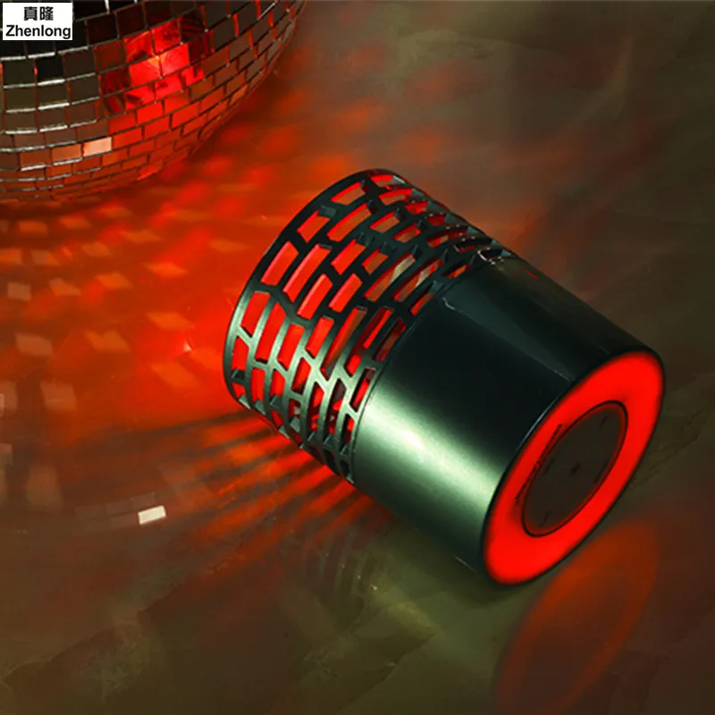 СВЕТОДИОДНЫЙ цветной динамик светильник Bluetooth полый креативный Led радио Q5