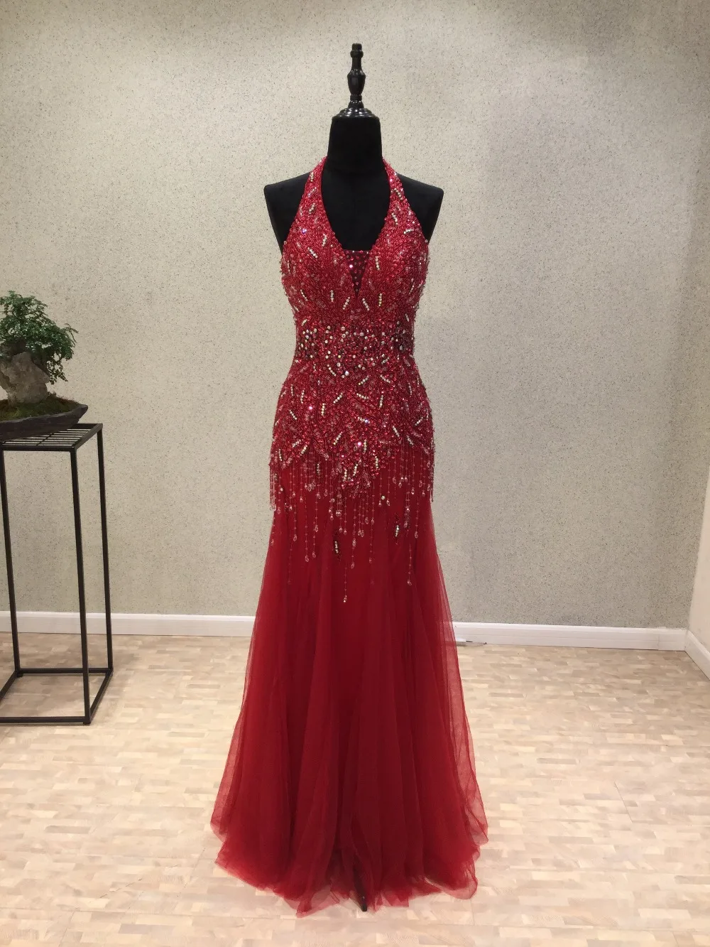 New Sexy Prom Dresses 2020 Halter Neck Off the Shoulder Floor Length Beading Tulle Mermaid Long Evening Dress Vestido longo