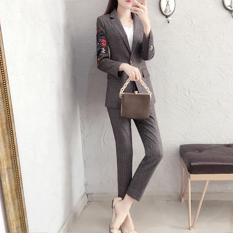 High-quality Embroidery casual suit suit women's spring and autumn new retro Slim suit fashion Plaid pants two sets TB1829