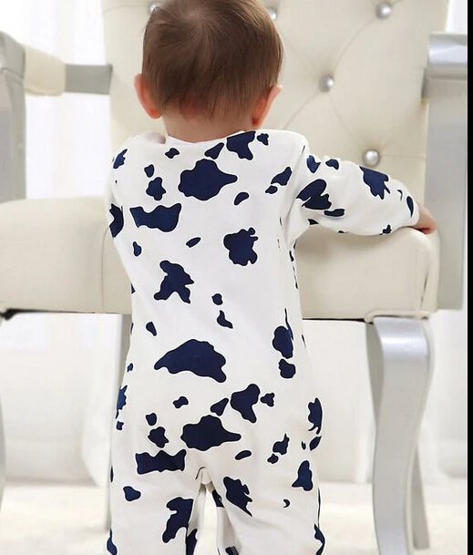 2016 милый комбинезон из коровьей кожи для новорожденных осенне зимняя одежда