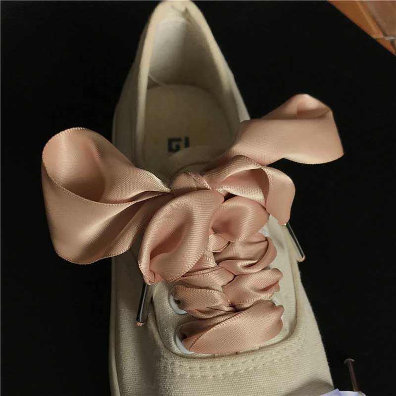 

1 Pair Shoelaces Wide 3 cm Thin Polyester Imitation Satin Metal Head Laces Double Sided Canvas Shoes Lace Black White Khaki Pink