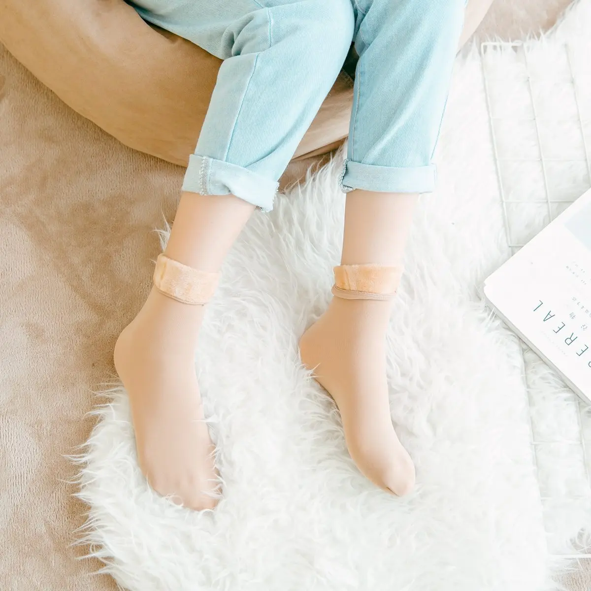 

Makuluya 4 pairs Women's New Snowy Socks Thickened Sueded Floor Socks Warm Heating Pure Color Flanging Female Socks QW