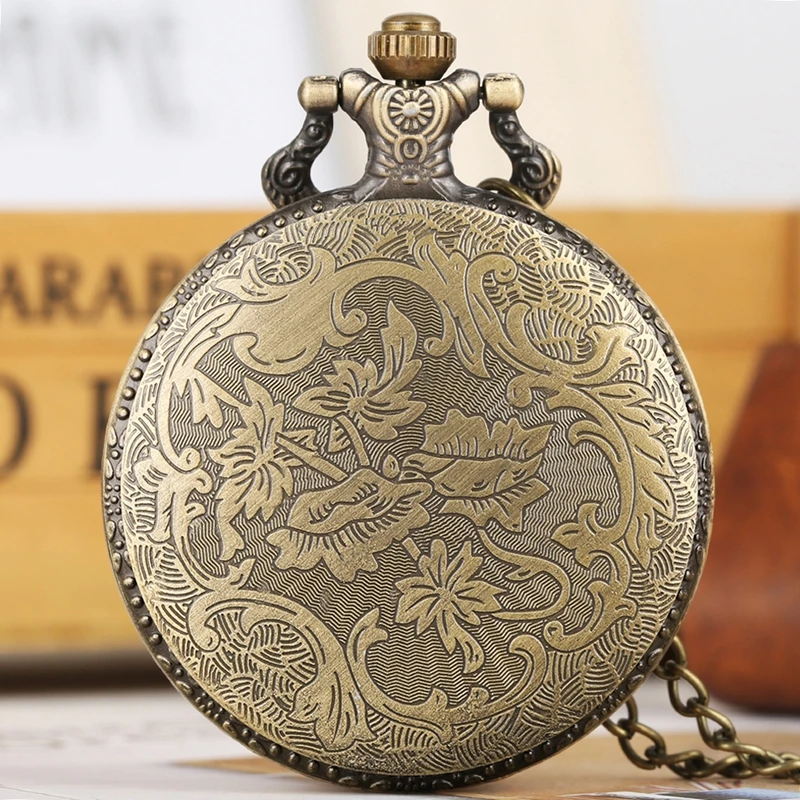 

Retro North Pole Alaska Santa Claus Elk Deer Quartz Pocket Watch Necklace Pendant Souvenir Gifts For Men Women Reloj de madera