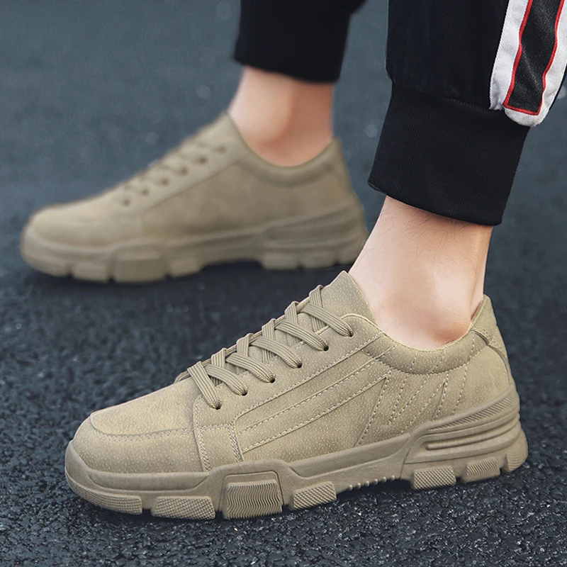 Мужские модные кроссовки в Корейском стиле сезон весна сетчатая обувь на плоской