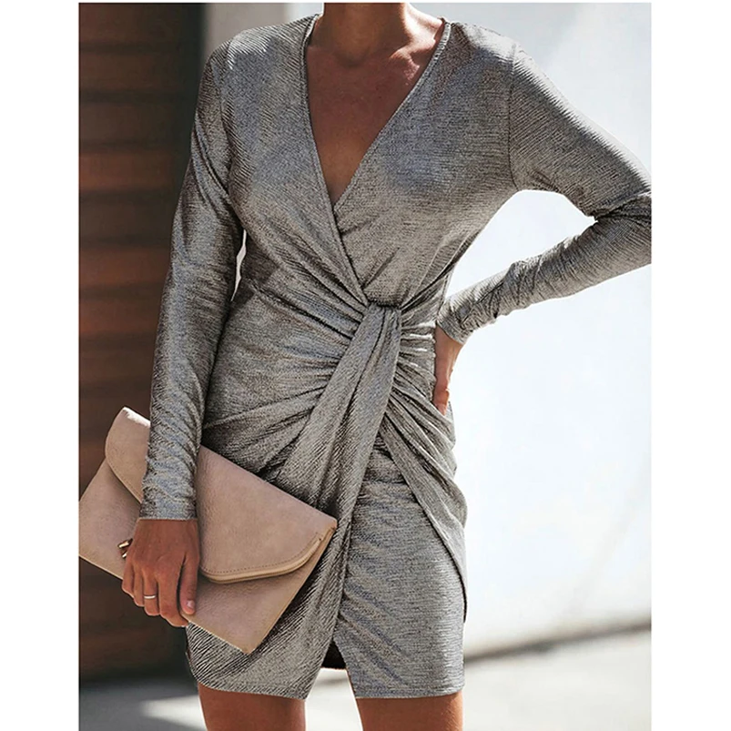 Женское трикотажное платье свитер серое офисное с длинным рукавом в Корейском