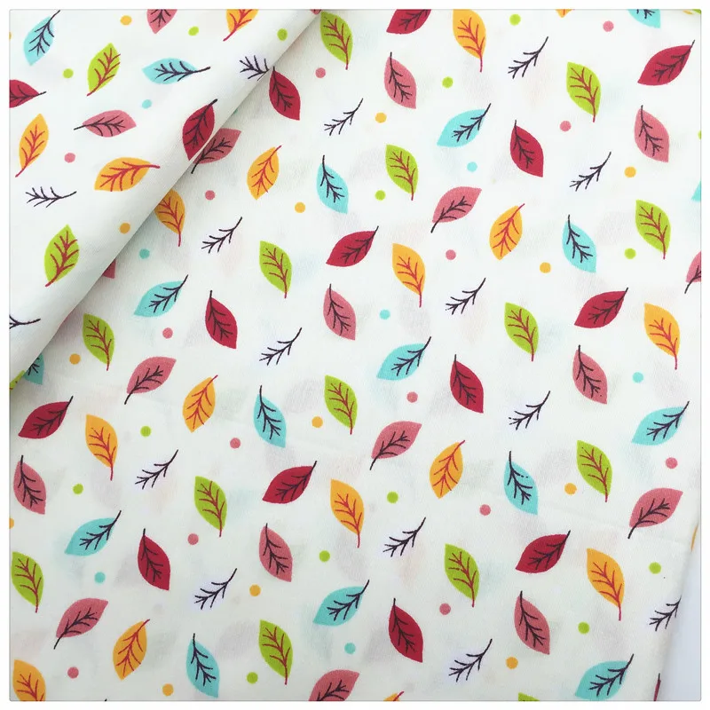 Хлопчатобумажная ткань цветная с принтом в виде листиков пестрый набор для шитья