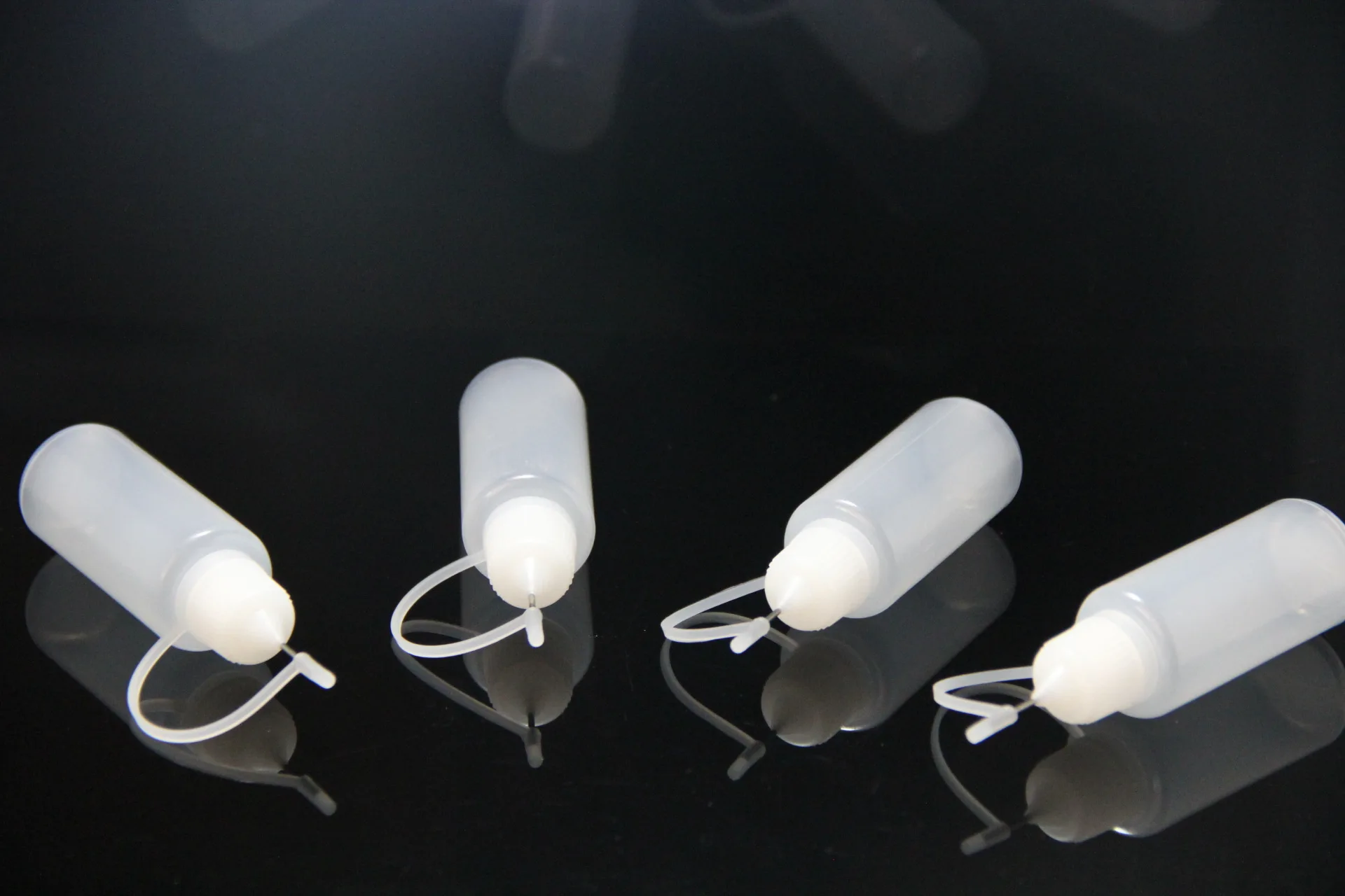 

20ml PE Plastic Needle Bottle Ego Travel Dropper Juice Eye Liquid Container Solvent Light Oils Eye Drops Saline