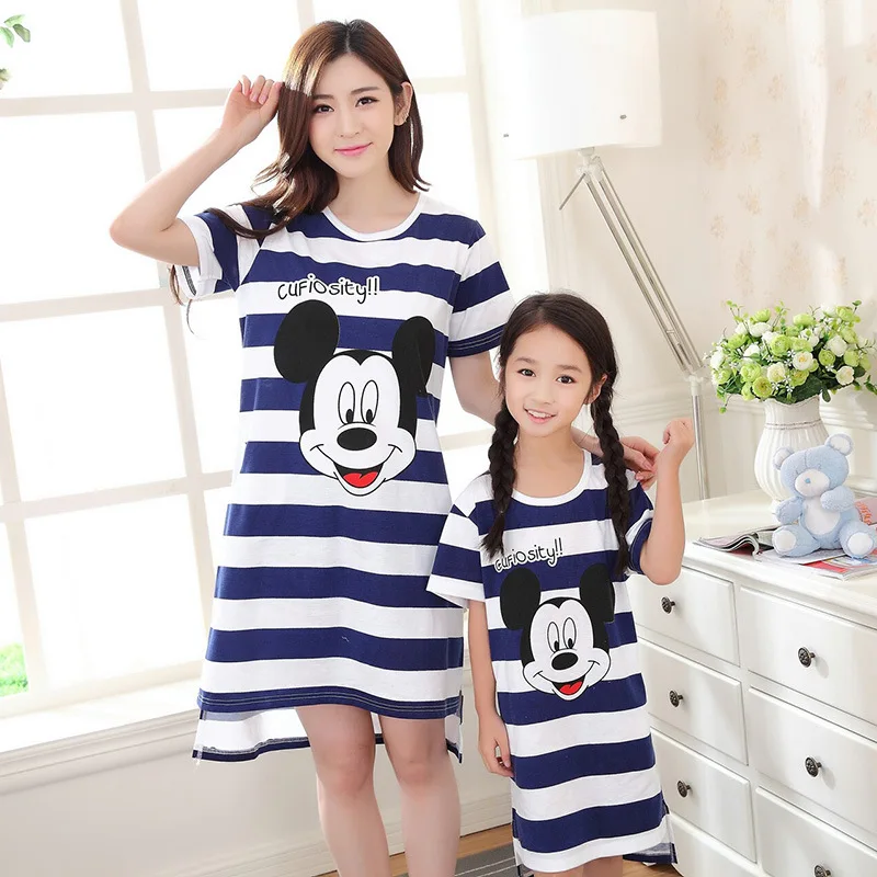 Летняя Одинаковая одежда для всей семьи женские хлопковые пижамы девочек и мам