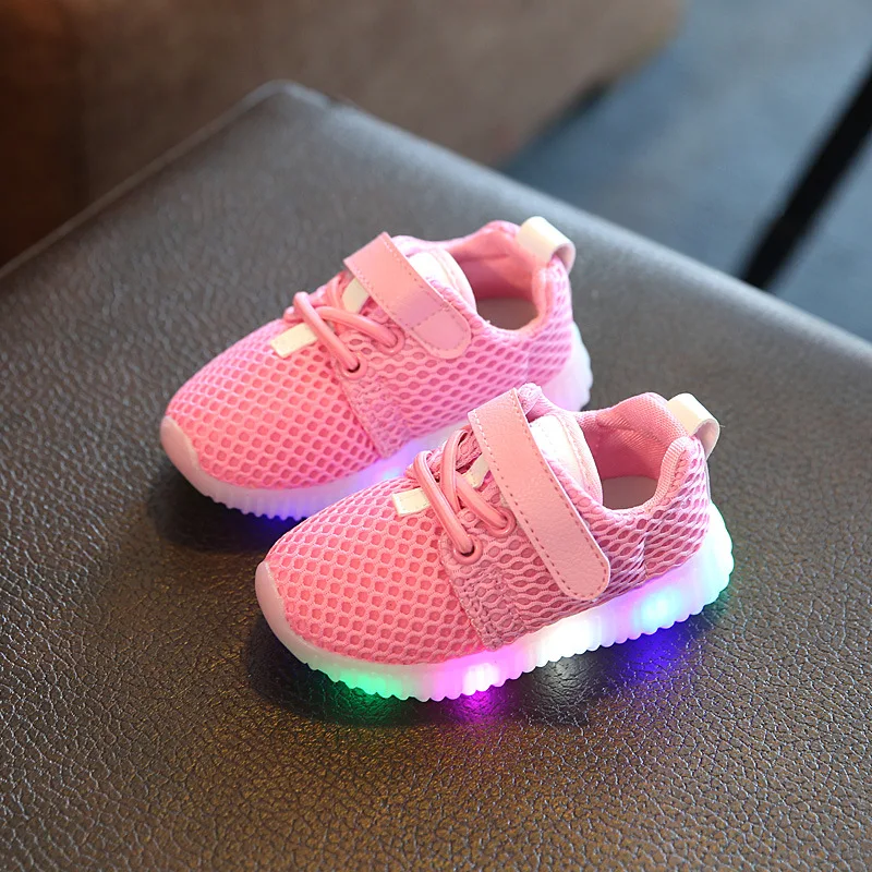 

Retail 2022 new shoes children boys and girls sports shoes LED light breathing baby shoes