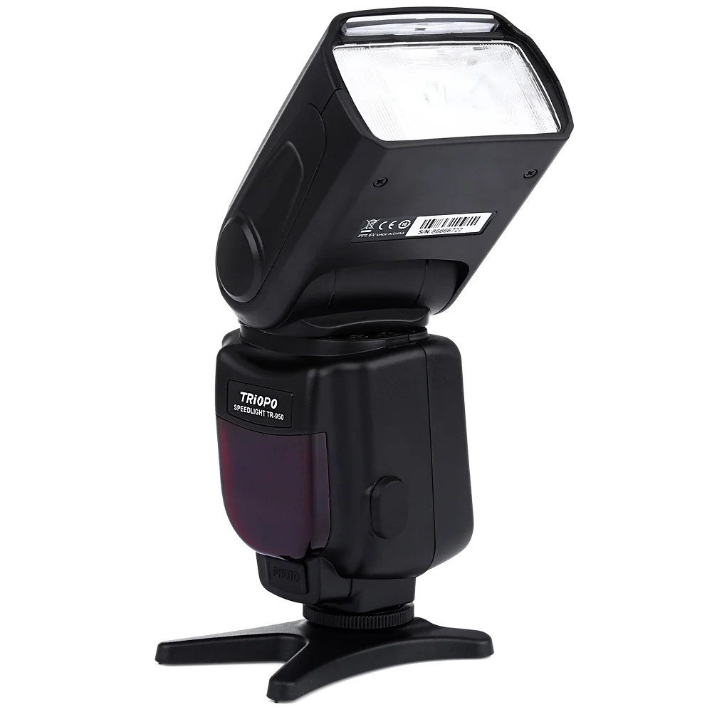 TRIOPO TR-950 Flash Light Speedlite LCD Display Universal For Fujifilm Olympus Nikon Canon 650D 550D 450D 1100D 60D 7D Cameras |