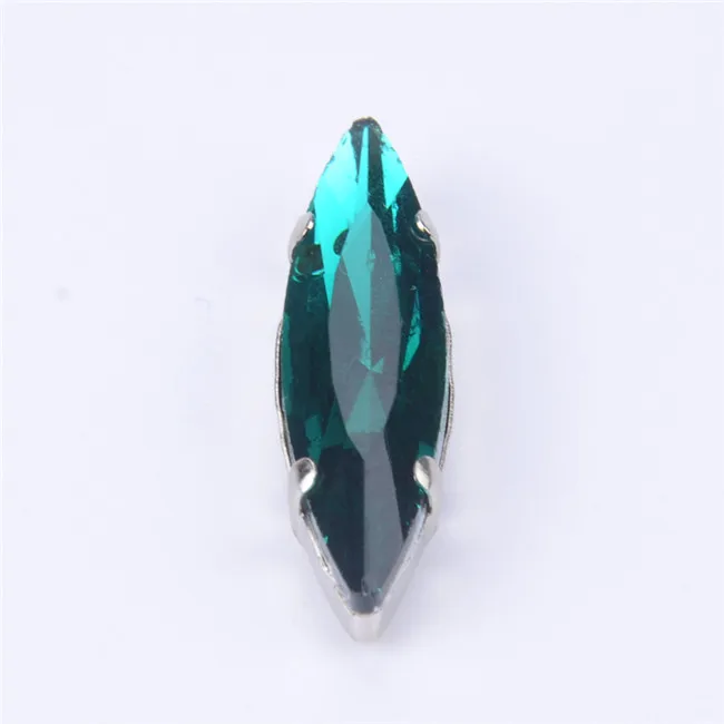 emerald 50 шт./лот, 10x35 мм, стразы в форме маркизы, стеклянные кристаллы с металлическими когтями, для шитья платья, высокое качество - Цвет: emerald