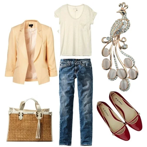 Бижутерия брошь в подарок королева птиц овальный опал хрусталь стразы павлин |