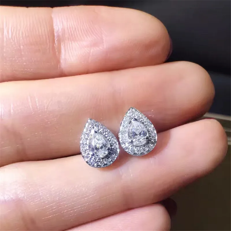Серьги гвоздики с натуральным бриллиантом LASAMERO 0.27CTW 18 К белое золото бриллианты