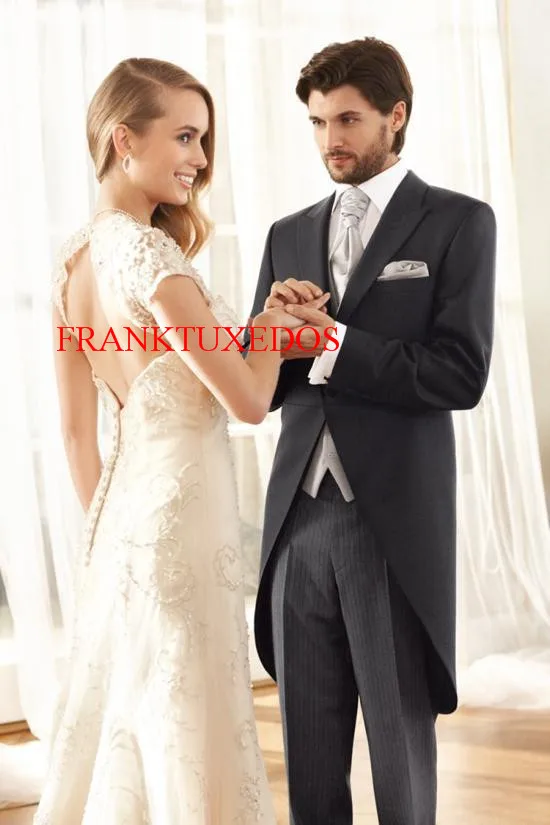

Модель 2017 года, индивидуальные строгие смокинги, мужские жениха-Лучший человек, мужские костюмы для выпускного вечера, мужские свадебные костюмы (пиджак + брюки + жилет + галстук)
