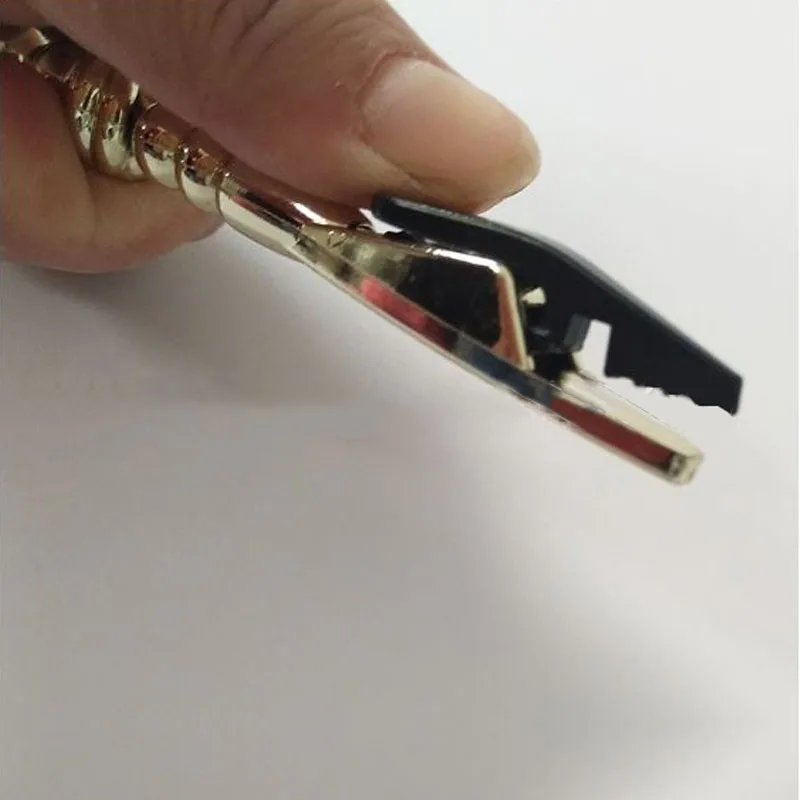 Вспомогательный Инструмент для женщин зажим браслета наденьте на цепочку