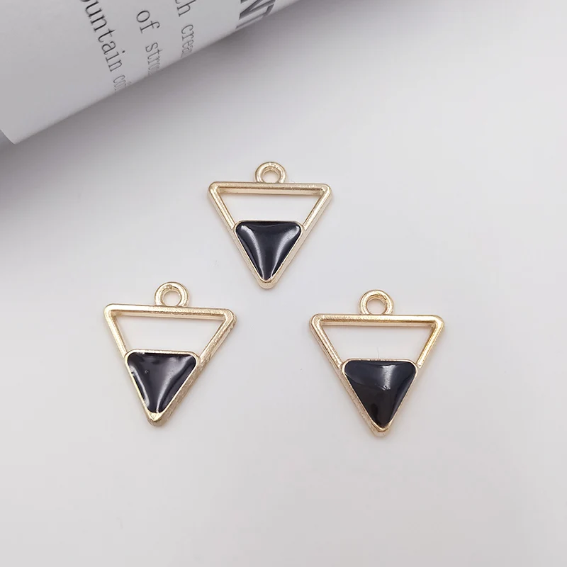 10pcs DIY Triangle Simple Alloy Jewelry Accessories alloy accessories pendant dripping oil bracelet necklace headdress B03 | Украшения и