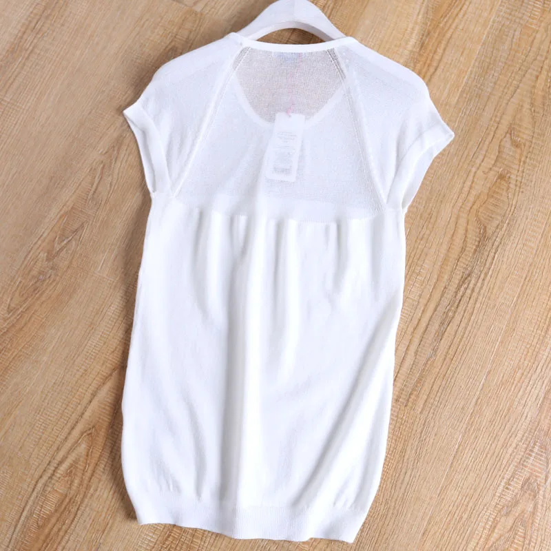 Трикотажная рубашка с короткими рукавами и круглым вырезом белые однотонные