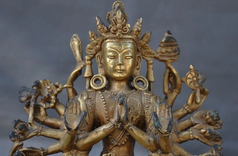 Старый тибетский буддизм бронзовый позолоченный 18 рук тара Кван Инь статуя