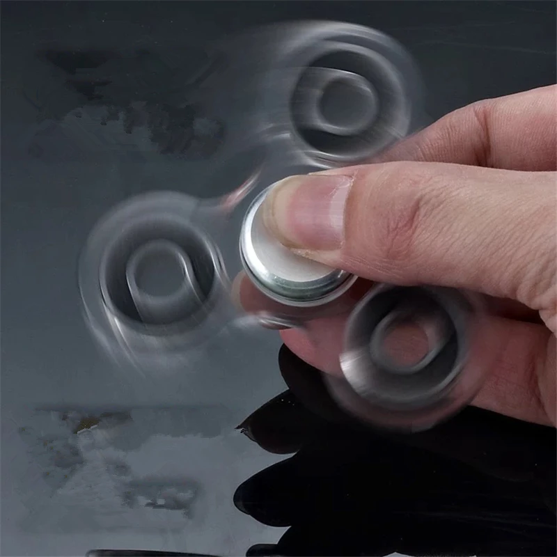 5 шт./лот Tri-Непоседа Металл Материал Сплава EDC Руки Spinner Непоседа Игрушки Для