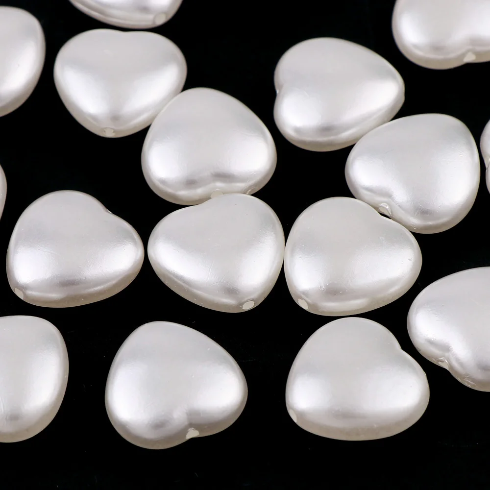 

50g(About 50pcs) 15mm Heart Smooth Ivory White Imitation Plastic With Hole Pearl For DIY Wedding Accessories Beads Making