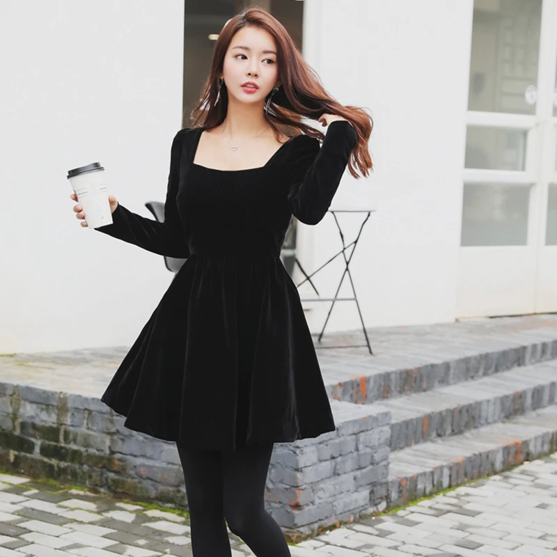 RUGOD/Черное мини-платье с квадратным воротником и длинными рукавами для женщин 2018