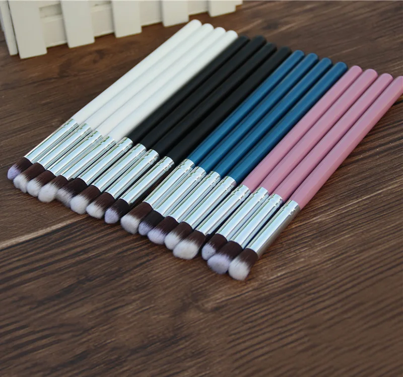 4Pcs/Set New Professional Eye Makeup Brushes Set Pink Handle Eyeshadow Powder Makeup Face Blending Brush Beauty Tools