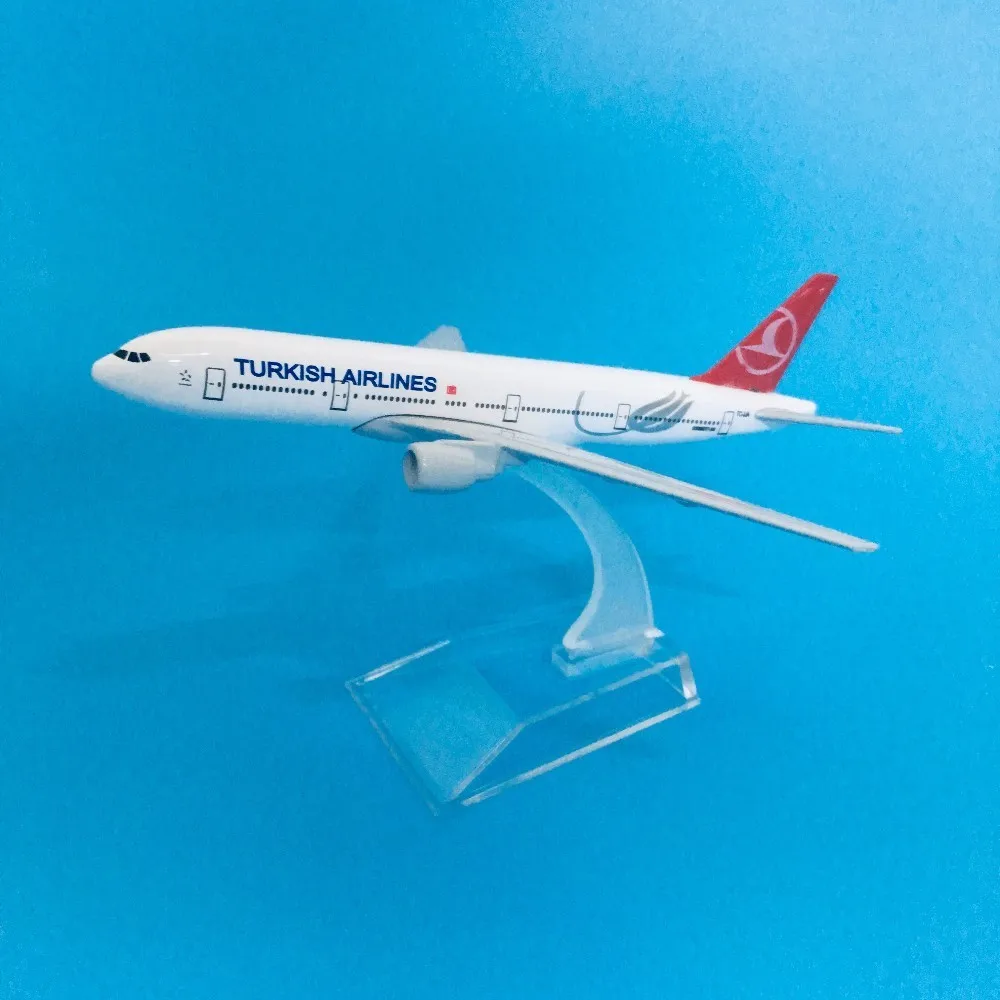 JASON TUTU модель самолета Модель самолета турецкий Boeing B777 модель самолета 1:200 литой металл 20 см турецкие самолеты самолет игрушка