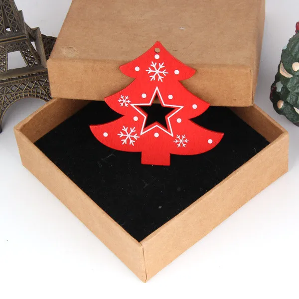 Red Tree 8PCS White&Red Wooden Christmas Ornaments Pendants Wood Crafts Hanging Xmas Tree Ornament Kids Gift Christmas Party Decorations - Цвет: Red Tree
