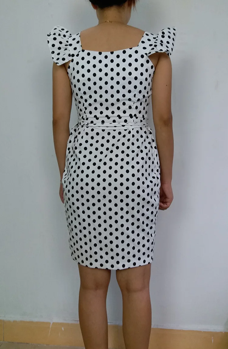 Платье-рубашка в горошек с карманами платье рукавом-фонариком однобортное