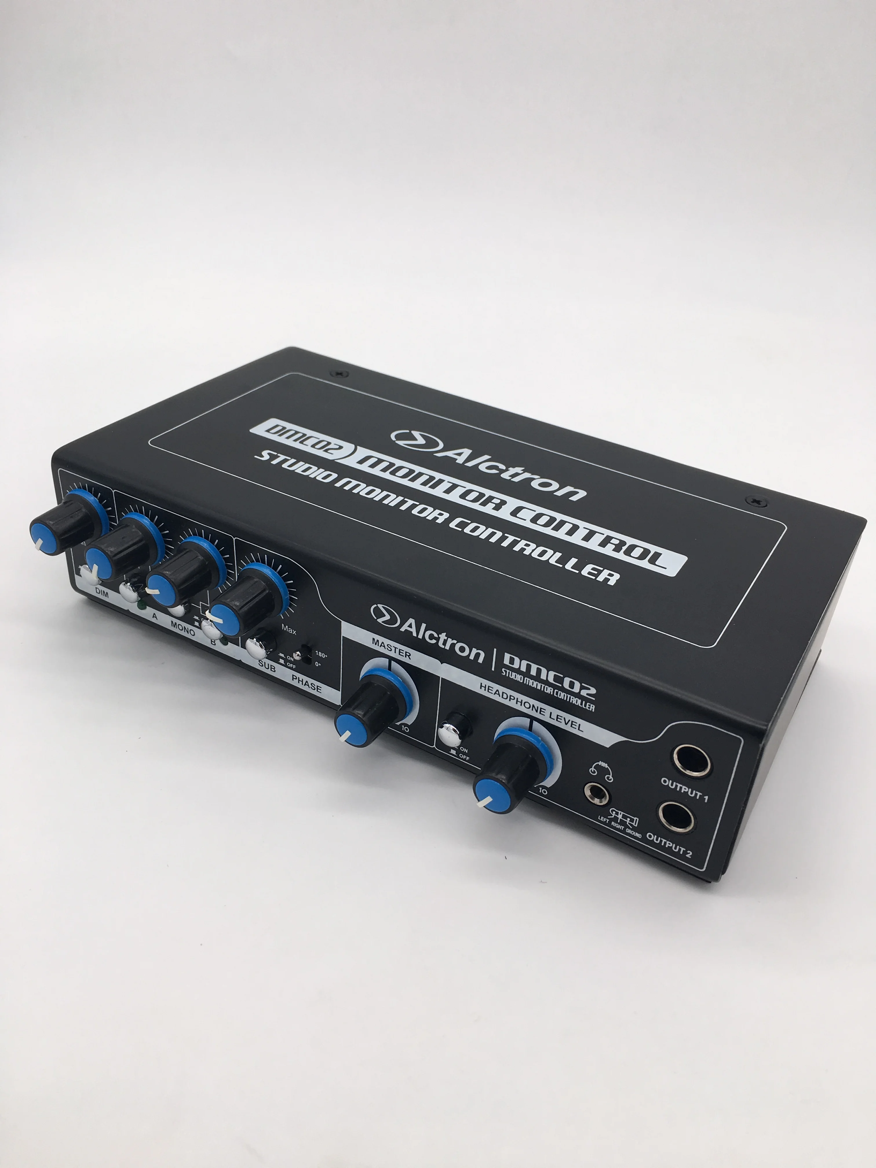 Профессиональный студийный контроллер монитора Alctron DMC02 усилитель распределения