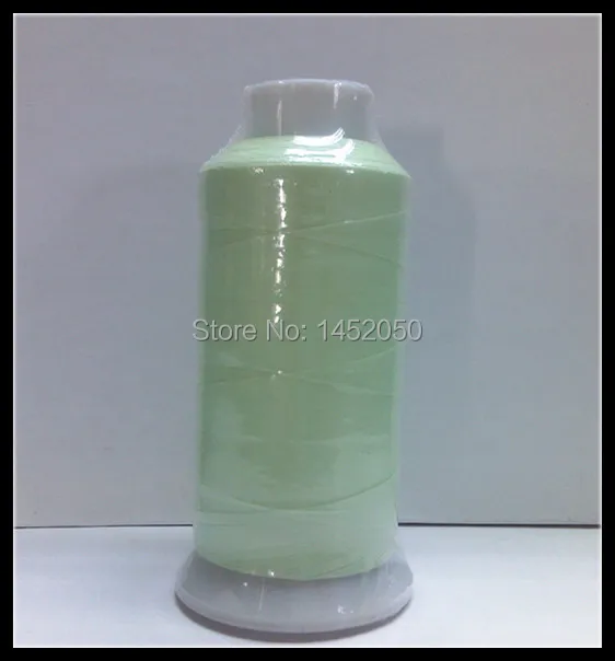 Одна катушка светится в темноте ниток 2500 Ярдов/катушка (5 цветов по желанию)