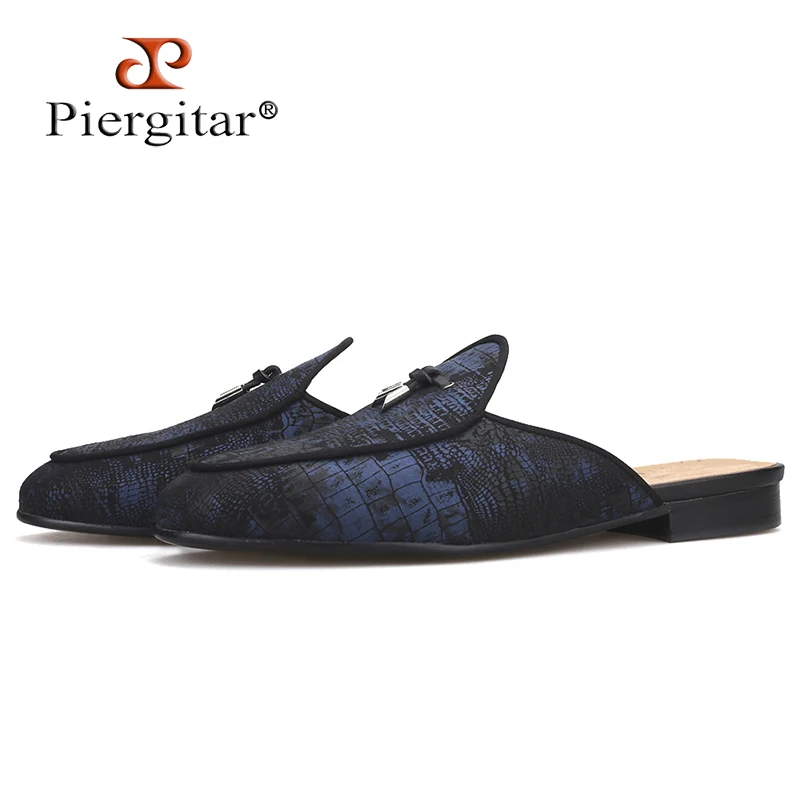 

Piergitar 2021 handcrafted crocodile pattern men's Mules with metal tassel designs party men's classic slippers plus size