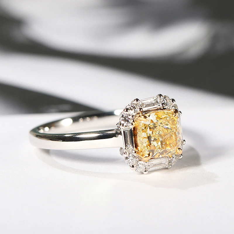 Solid 18K White Gold Yellow Moissanite Centre 2ct Cushion Ice Cut Side Baguette Wedding Ring Jewelry For Women | Украшения и