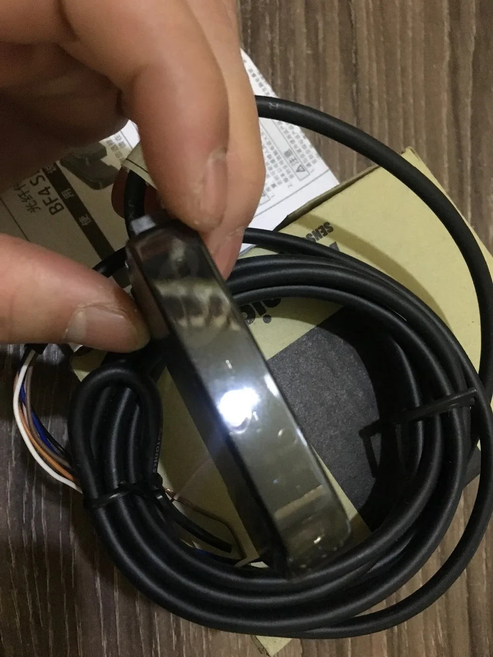 BF4RP Фотодатчик новый оригинальный BF4R-R оптический волоконный усилитель Autonics BF4R-E