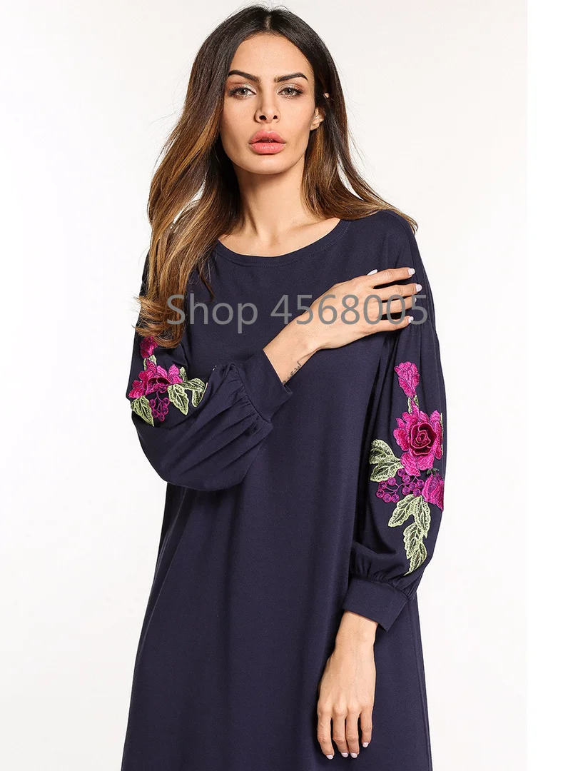 Women's Embroidery Maxi Dress O-neck Loose Muslim Abaya Long Sleeve Middle East Robe Ramadan Arabic Islamic Prayer Clothing |