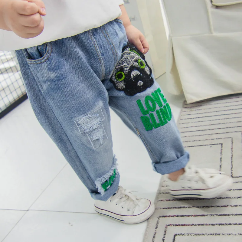 Новые модные джинсы для мальчиков с буквенным принтом весна осень 2018 свободные