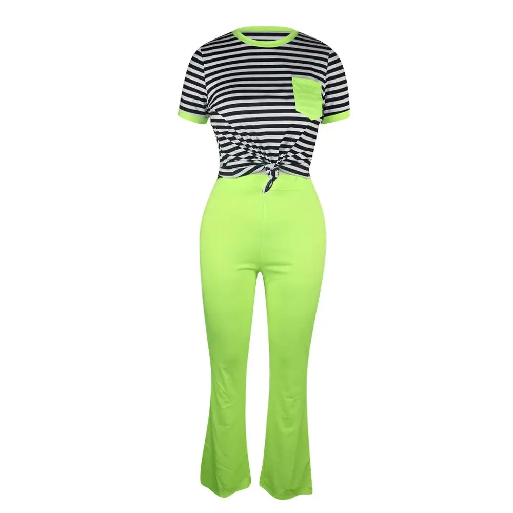 Женский костюм из футболки и прямых брюк повседневный спортивный в полоску двух