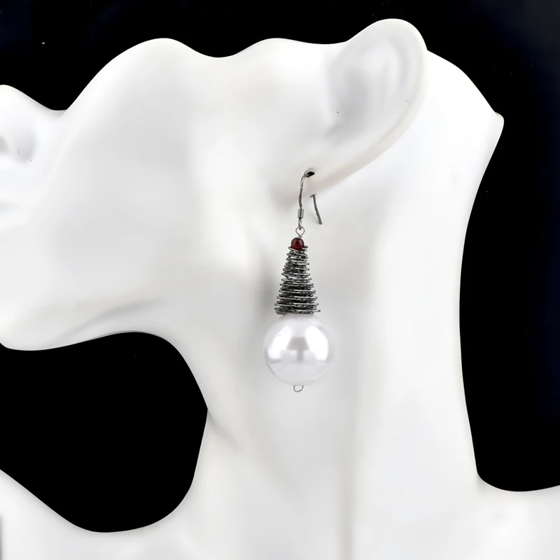 

CHICVIE NEW Fashion Design Metal Geometric Pearl Charms Earrings Geometric Irregular Drop Circle Pearl Dangle Earrings SER170019