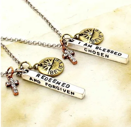 Простое истинное ожерелье Я счастлив и благослоен Ожерелье С трехцветным шармом