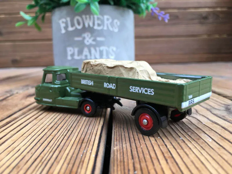 1/76 три колеса буксированный автомобиль классический сплав коллекция автомобилей игрушки литье металла игрушки