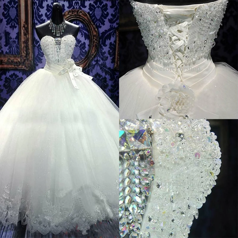 Недорогие свадебные платья с бальным платьем роскошные кристаллы со шлейфом и