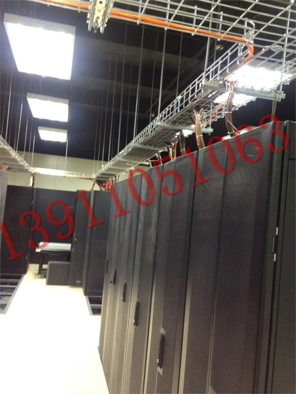 Factory outlets APC server rack cabinet tray AP3100AR2100 |