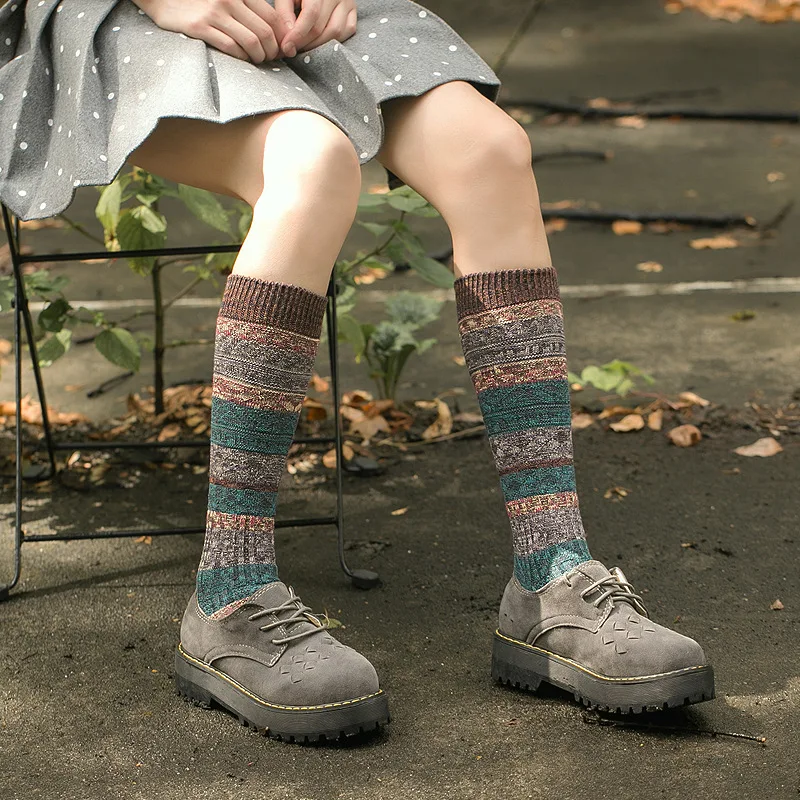 Japan Harajuku Vintage Striped Woman Socks Winter Fashion Compression High School Women's Socks Long Thick Female Cotton Socks